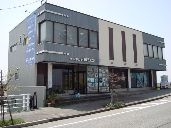 image-middle