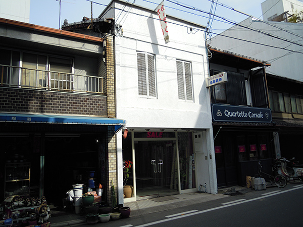 image-middle
