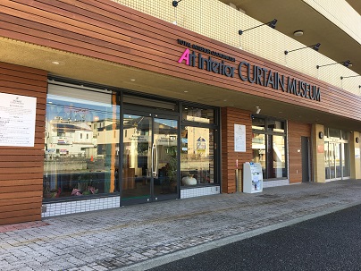 image-middle