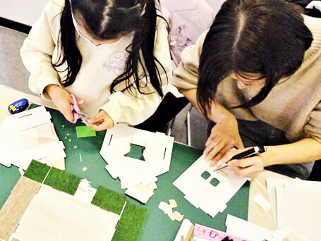 ミニチュアハウスを東リでかざろう（2024年度）